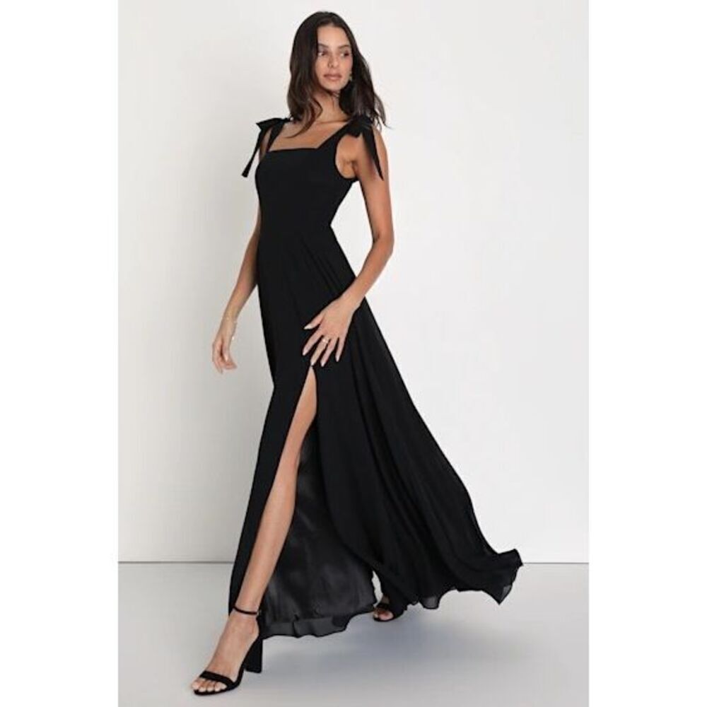 $99 Lulus Tie Strap square neck maxi black maxi dress size large m9